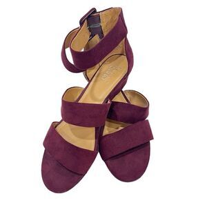 Franco Sarto Burgundy Wedges